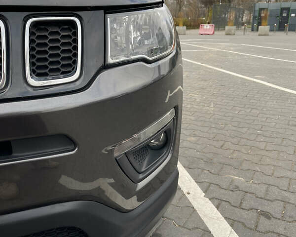 Серый Джип Компас, объемом двигателя 2.36 л и пробегом 105 тыс. км за 13500 $, фото 8 на Automoto.ua