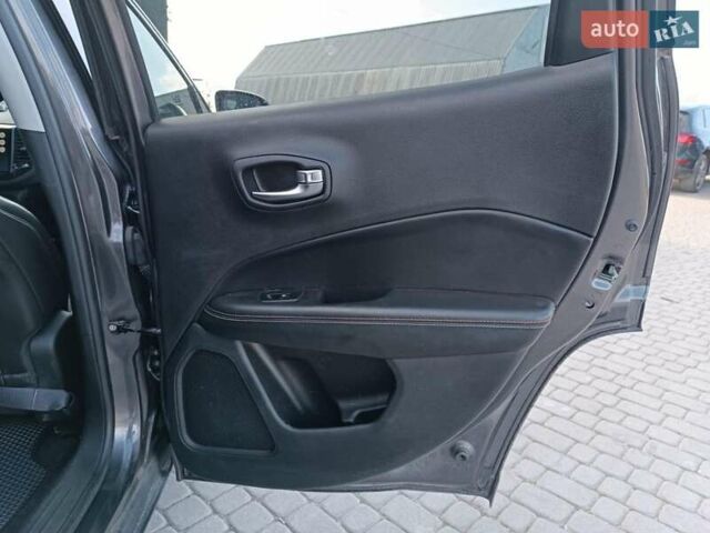 Серый Джип Компас, объемом двигателя 2.4 л и пробегом 190 тыс. км за 14490 $, фото 29 на Automoto.ua