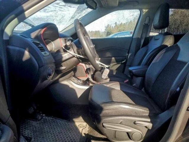 Серый Джип Компас, объемом двигателя 2.4 л и пробегом 46 тыс. км за 3800 $, фото 6 на Automoto.ua