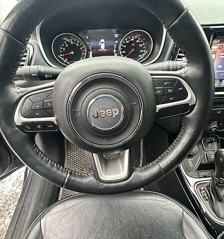 Серый Джип Компас, объемом двигателя 2.36 л и пробегом 755 тыс. км за 15000 $, фото 8 на Automoto.ua