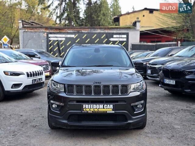 Сірий Джип Compass, об'ємом двигуна 2.36 л та пробігом 163 тис. км за 15000 $, фото 1 на Automoto.ua