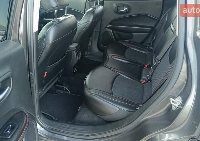 Серый Джип Компас, объемом двигателя 2.36 л и пробегом 95 тыс. км за 15158 $, фото 10 на Automoto.ua