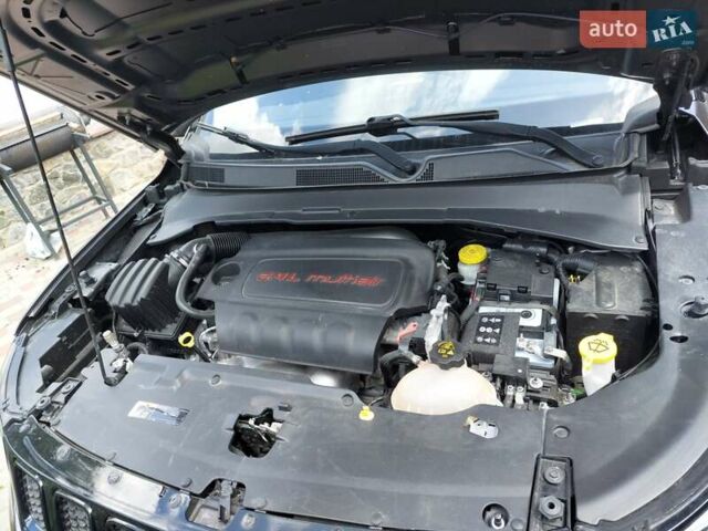 Серый Джип Компас, объемом двигателя 2.4 л и пробегом 60 тыс. км за 15800 $, фото 11 на Automoto.ua