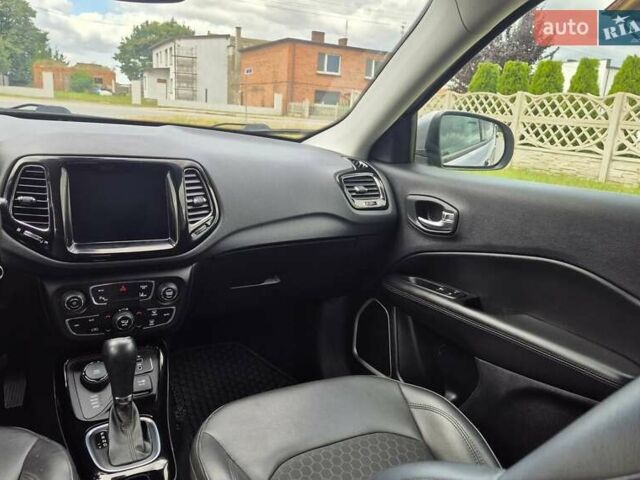 Серый Джип Компас, объемом двигателя 2.36 л и пробегом 155 тыс. км за 12300 $, фото 12 на Automoto.ua