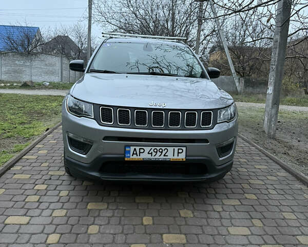 Сірий Джип Compass, об'ємом двигуна 2.36 л та пробігом 64 тис. км за 12500 $, фото 3 на Automoto.ua