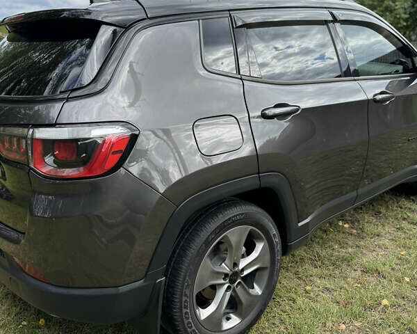 Сірий Джип Compass, об'ємом двигуна 2.4 л та пробігом 89 тис. км за 15200 $, фото 31 на Automoto.ua