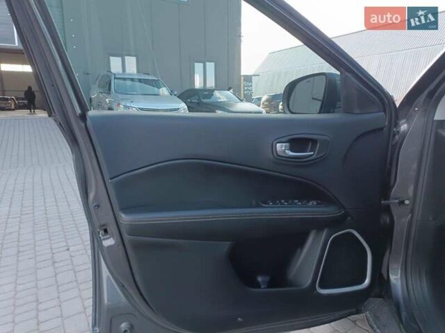 Серый Джип Компас, объемом двигателя 2.4 л и пробегом 190 тыс. км за 14490 $, фото 14 на Automoto.ua