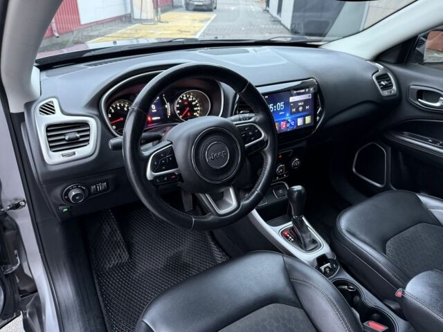 Серый Джип Компас, объемом двигателя 2.4 л и пробегом 105 тыс. км за 14950 $, фото 16 на Automoto.ua