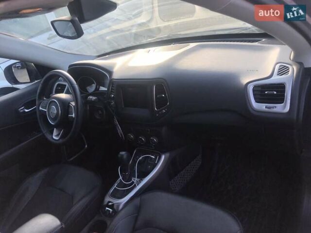 Серый Джип Компас, объемом двигателя 2.36 л и пробегом 21 тыс. км за 16500 $, фото 12 на Automoto.ua