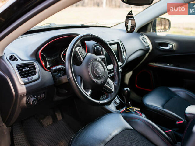 Сірий Джип Compass, об'ємом двигуна 2.36 л та пробігом 118 тис. км за 19500 $, фото 15 на Automoto.ua