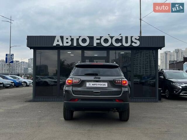 Сірий Джип Compass, об'ємом двигуна 2.36 л та пробігом 87 тис. км за 14990 $, фото 6 на Automoto.ua
