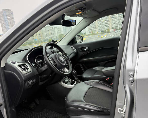 Сірий Джип Compass, об'ємом двигуна 2.36 л та пробігом 118 тис. км за 15500 $, фото 16 на Automoto.ua