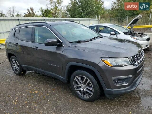 Джип Компас 2018 в Хмельницком на Automoto.ua Серый Джип Компас, объемом двигателя 2.4 л и пробегом 67 тыс. км за 2600 $, фото 3 на Automoto.ua