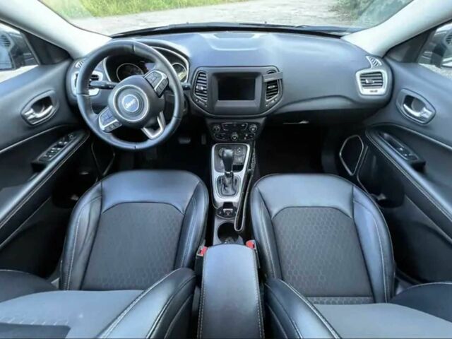 Сірий Джип Compass, об'ємом двигуна 2.4 л та пробігом 78 тис. км за 11700 $, фото 6 на Automoto.ua