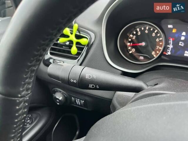 Сірий Джип Compass, об'ємом двигуна 2.36 л та пробігом 87 тис. км за 14990 $, фото 19 на Automoto.ua