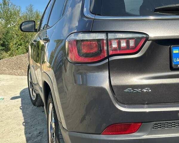 Сірий Джип Compass, об'ємом двигуна 2.36 л та пробігом 73 тис. км за 18400 $, фото 46 на Automoto.ua