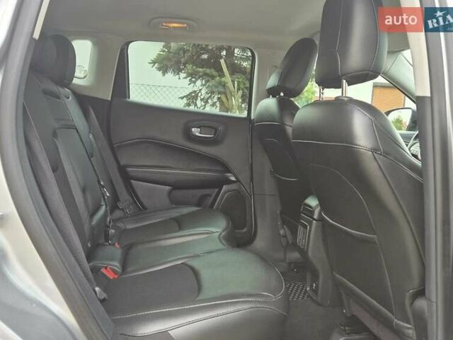 Серый Джип Компас, объемом двигателя 2.36 л и пробегом 155 тыс. км за 12300 $, фото 8 на Automoto.ua