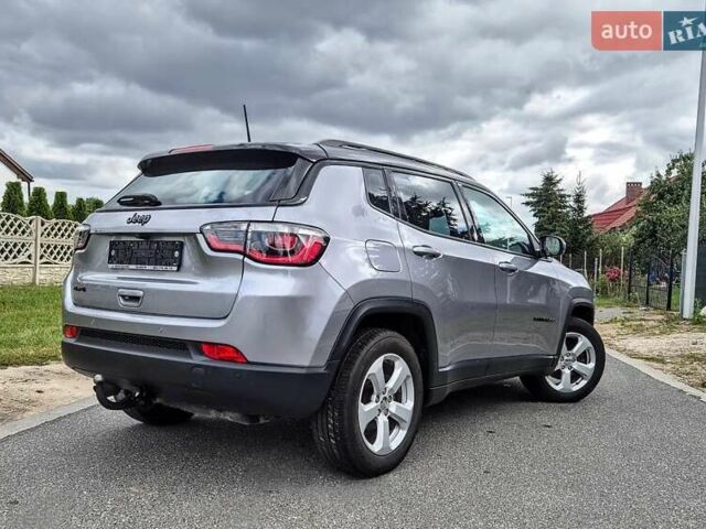 Серый Джип Компас, объемом двигателя 2.36 л и пробегом 155 тыс. км за 12300 $, фото 5 на Automoto.ua
