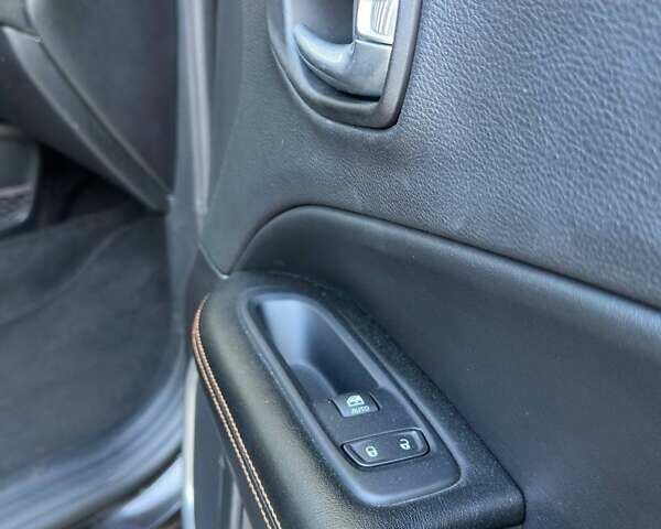 Сірий Джип Compass, об'ємом двигуна 2.36 л та пробігом 73 тис. км за 18400 $, фото 31 на Automoto.ua