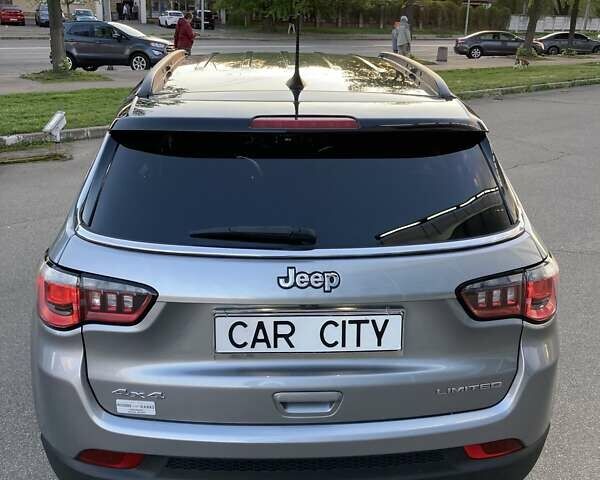 Серый Джип Компас, объемом двигателя 2.4 л и пробегом 46 тыс. км за 15999 $, фото 10 на Automoto.ua
