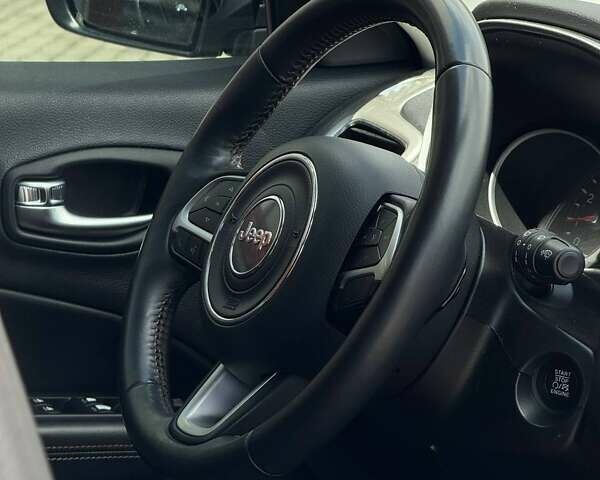 Сірий Джип Compass, об'ємом двигуна 2.36 л та пробігом 130 тис. км за 15000 $, фото 10 на Automoto.ua