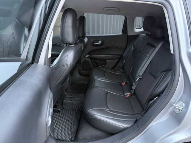 Серый Джип Компас, объемом двигателя 2.4 л и пробегом 105 тыс. км за 14950 $, фото 19 на Automoto.ua