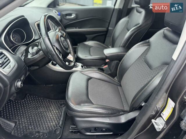 Серый Джип Компас, объемом двигателя 2.4 л и пробегом 91 тыс. км за 15750 $, фото 24 на Automoto.ua