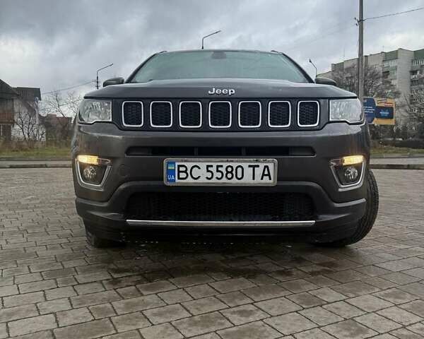 Сірий Джип Compass, об'ємом двигуна 2.36 л та пробігом 220 тис. км за 13499 $, фото 7 на Automoto.ua