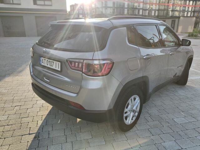 Серый Джип Компас, объемом двигателя 2.4 л и пробегом 173 тыс. км за 15800 $, фото 6 на Automoto.ua