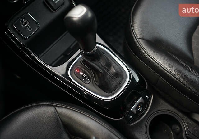 Серый Джип Компас, объемом двигателя 2.4 л и пробегом 164 тыс. км за 14000 $, фото 20 на Automoto.ua