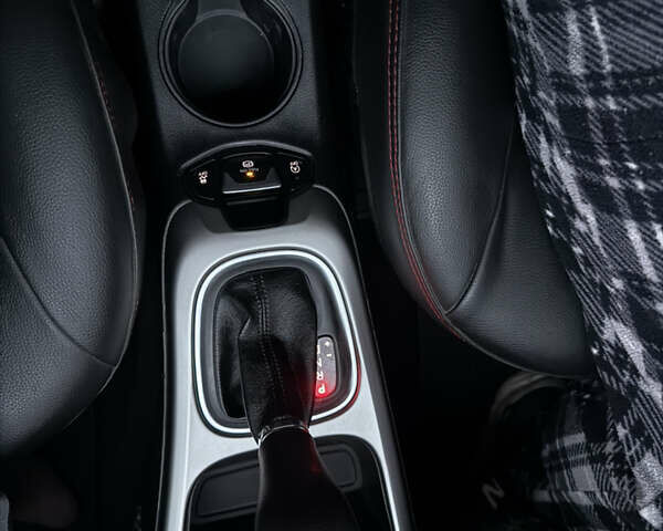 Сірий Джип Compass, об'ємом двигуна 2.36 л та пробігом 64 тис. км за 12500 $, фото 23 на Automoto.ua