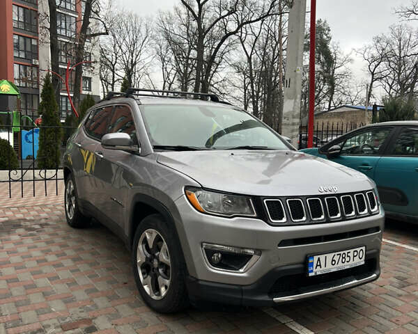 Сірий Джип Compass, об'ємом двигуна 2.4 л та пробігом 185 тис. км за 14900 $, фото 2 на Automoto.ua