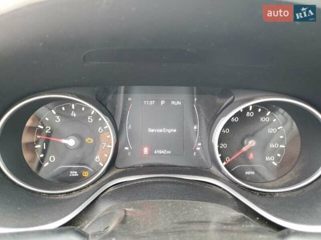 Джип Компас 2018 в Хмельницком на Automoto.ua Серый Джип Компас, объемом двигателя 2.4 л и пробегом 67 тыс. км за 2600 $, фото 8 на Automoto.ua