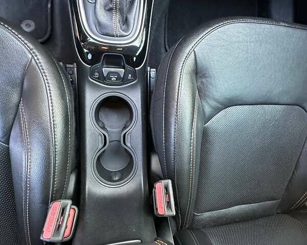 Сірий Джип Compass, об'ємом двигуна 2.36 л та пробігом 73 тис. км за 18400 $, фото 19 на Automoto.ua