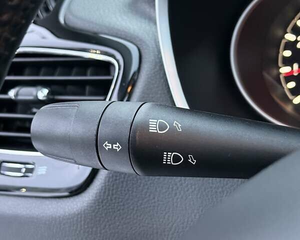 Сірий Джип Compass, об'ємом двигуна 2.36 л та пробігом 115 тис. км за 16700 $, фото 32 на Automoto.ua