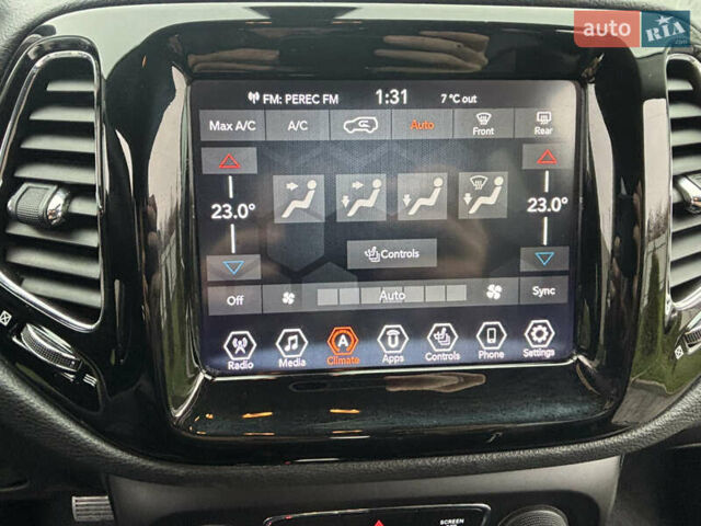 Серый Джип Компас, объемом двигателя 2.36 л и пробегом 95 тыс. км за 15499 $, фото 28 на Automoto.ua