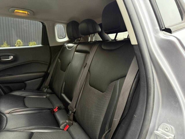 Серый Джип Компас, объемом двигателя 2.4 л и пробегом 190 тыс. км за 13400 $, фото 18 на Automoto.ua