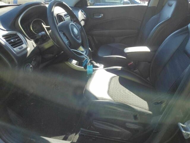 Серый Джип Компас, объемом двигателя 2.4 л и пробегом 107 тыс. км за 2800 $, фото 6 на Automoto.ua