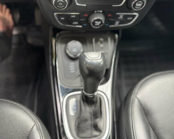 Сірий Джип Compass, об'ємом двигуна 2.4 л та пробігом 89 тис. км за 15200 $, фото 18 на Automoto.ua