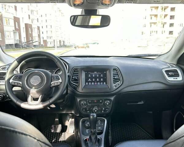 Серый Джип Компас, объемом двигателя 2.36 л и пробегом 141 тыс. км за 14500 $, фото 3 на Automoto.ua
