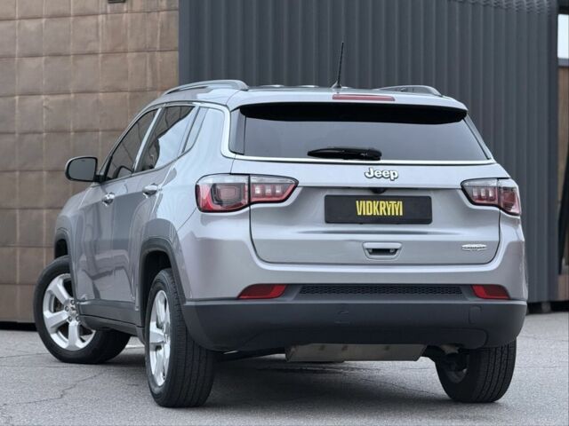 Серый Джип Компас, объемом двигателя 2.4 л и пробегом 105 тыс. км за 14950 $, фото 6 на Automoto.ua