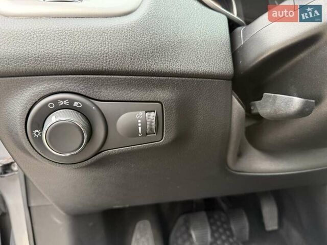 Сірий Джип Compass, об'ємом двигуна 2.4 л та пробігом 127 тис. км за 14900 $, фото 13 на Automoto.ua