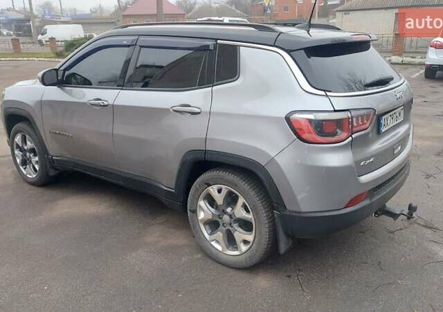 Серый Джип Компас, объемом двигателя 2.36 л и пробегом 60 тыс. км за 18200 $, фото 4 на Automoto.ua