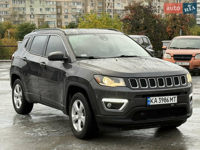 Серый Джип Компас, объемом двигателя 2.36 л и пробегом 230 тыс. км за 15999 $, фото 10 на Automoto.ua