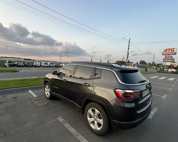 Серый Джип Компас, объемом двигателя 2.36 л и пробегом 120 тыс. км за 15600 $, фото 4 на Automoto.ua