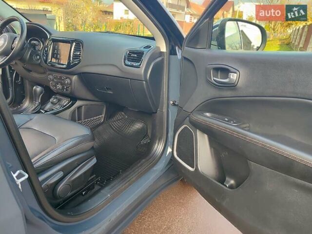 Серый Джип Компас, объемом двигателя 2.4 л и пробегом 102 тыс. км за 14300 $, фото 26 на Automoto.ua