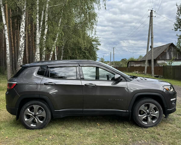 Сірий Джип Compass, об'ємом двигуна 2.4 л та пробігом 89 тис. км за 15200 $, фото 32 на Automoto.ua