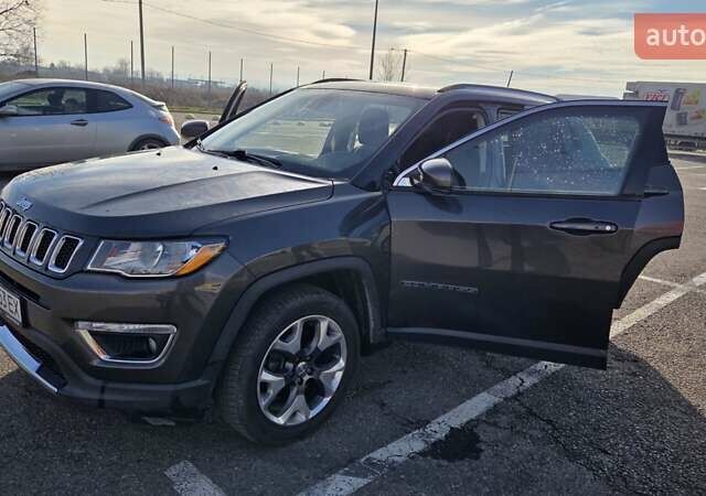 Сірий Джип Compass, об'ємом двигуна 2.36 л та пробігом 126 тис. км за 14000 $, фото 2 на Automoto.ua