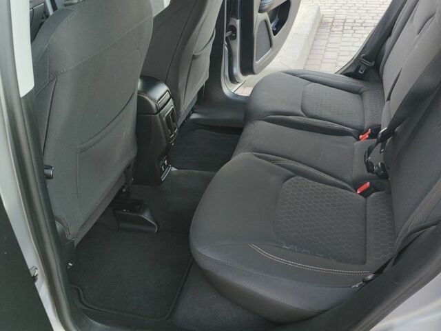 Серый Джип Компас, объемом двигателя 2.4 л и пробегом 173 тыс. км за 15800 $, фото 14 на Automoto.ua