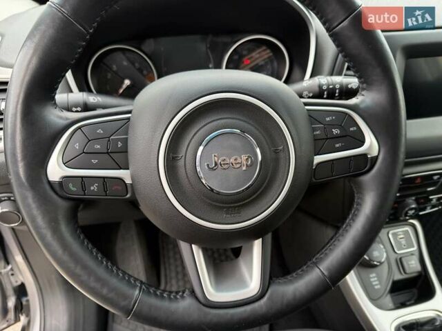 Сірий Джип Compass, об'ємом двигуна 2.4 л та пробігом 127 тис. км за 14900 $, фото 14 на Automoto.ua